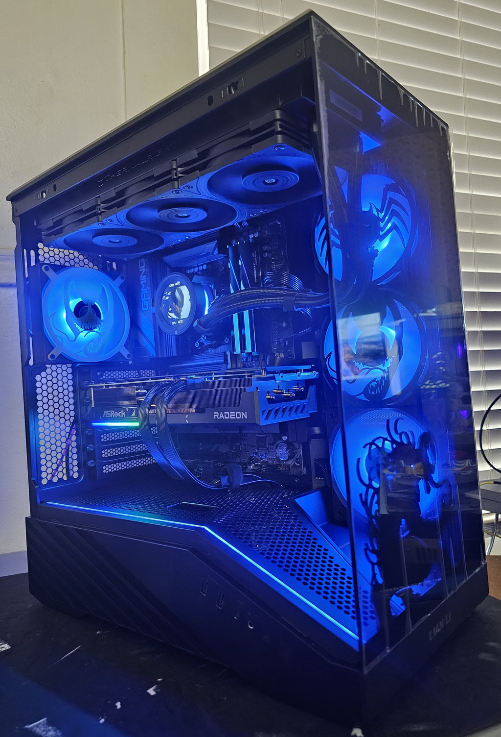 OMG Performance Gaming PC | Ryzen 7 7800X3D | Radeon RX 9070 XT 16GB | 32GB DDR5 | 1TB NVMe SSD