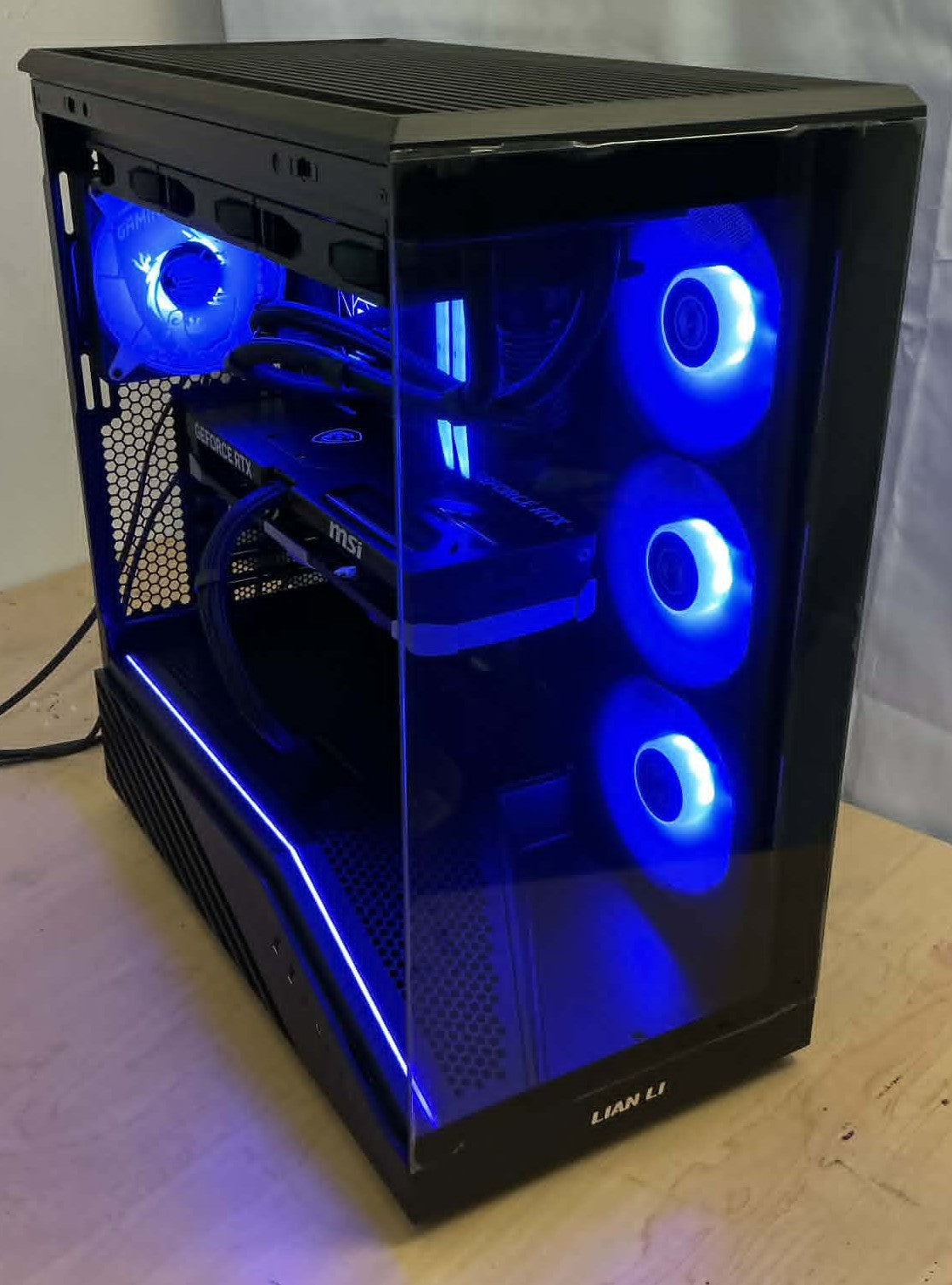 🔥 Custom Ryzen 7 7800X3D + RTX 5070 Gaming PC 🔥